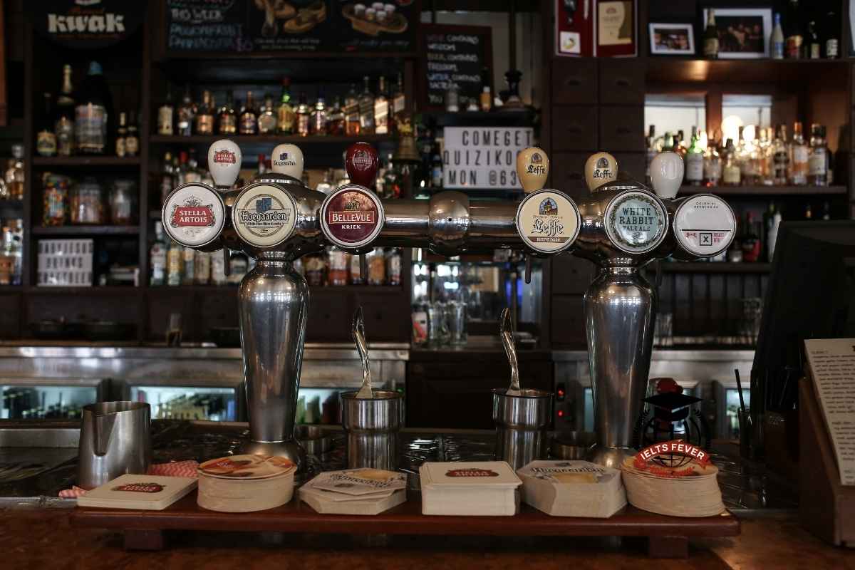 CBT GT Reading Test 30: Pubs of England